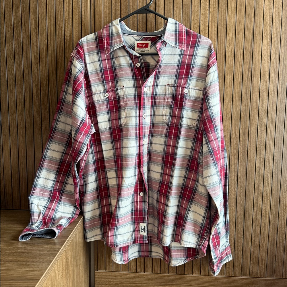 Wrangler Red and White Plaid Casual Shirt